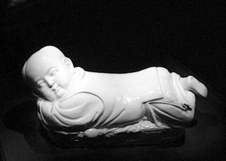 故宫博物院藏定瓷孩儿枕